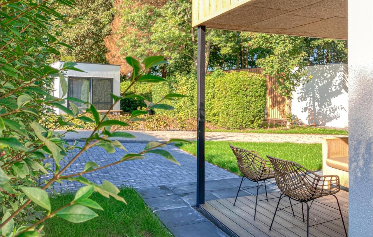 Cozy Home In Heinkenszand With Sauna Exterior photo